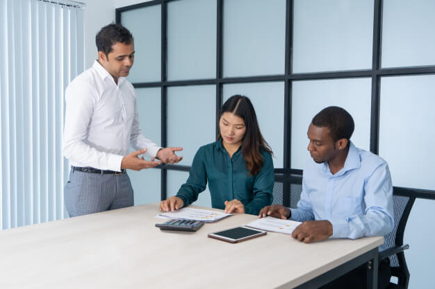 admissao de funcionarios entrevista