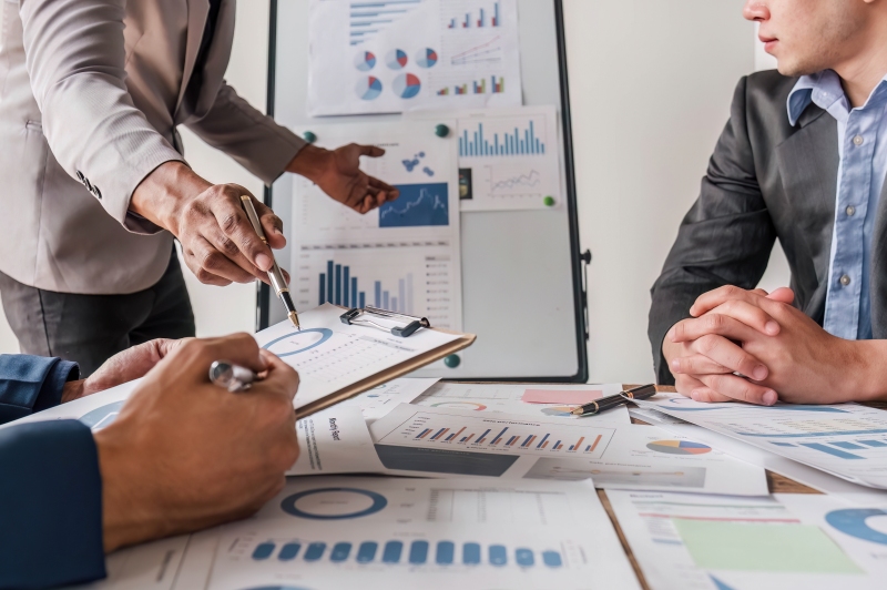 reunião de análise de giro de ativos